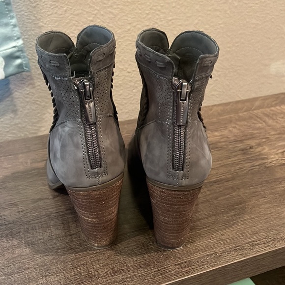 Vince Camuto gray sued booties 📚🍎 - Picture 3 of 4